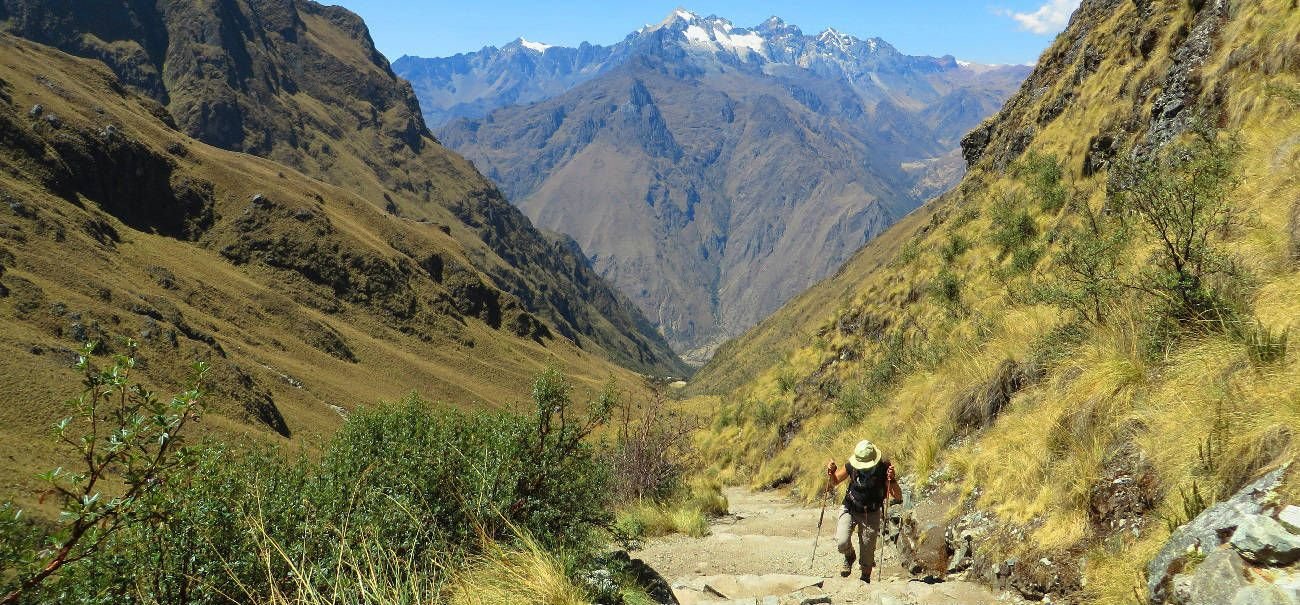 Recorriendo el Camino Inca hacia Machu Picchu